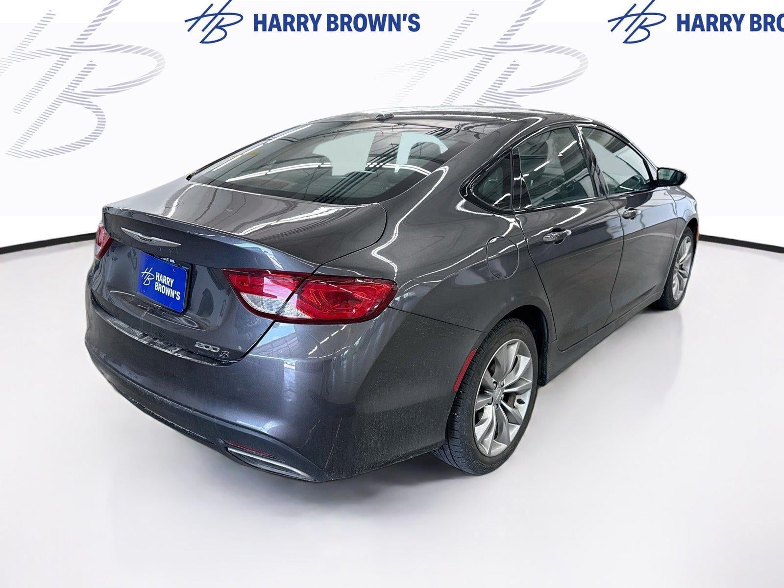 2015 Chrysler 200 S