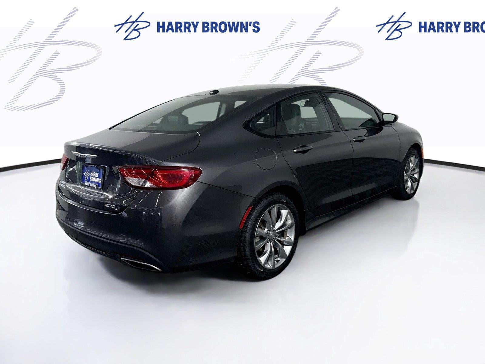2015 Chrysler 200 S