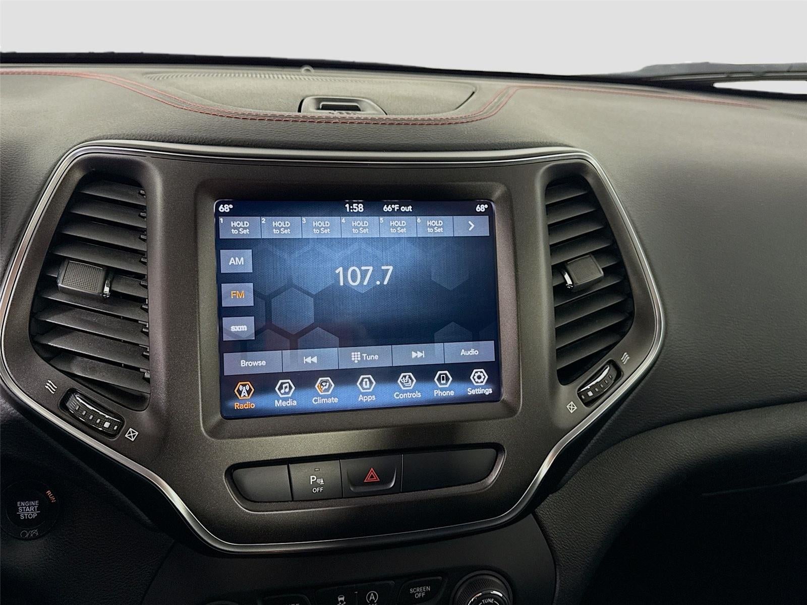 2019 Jeep Cherokee Trailhawk