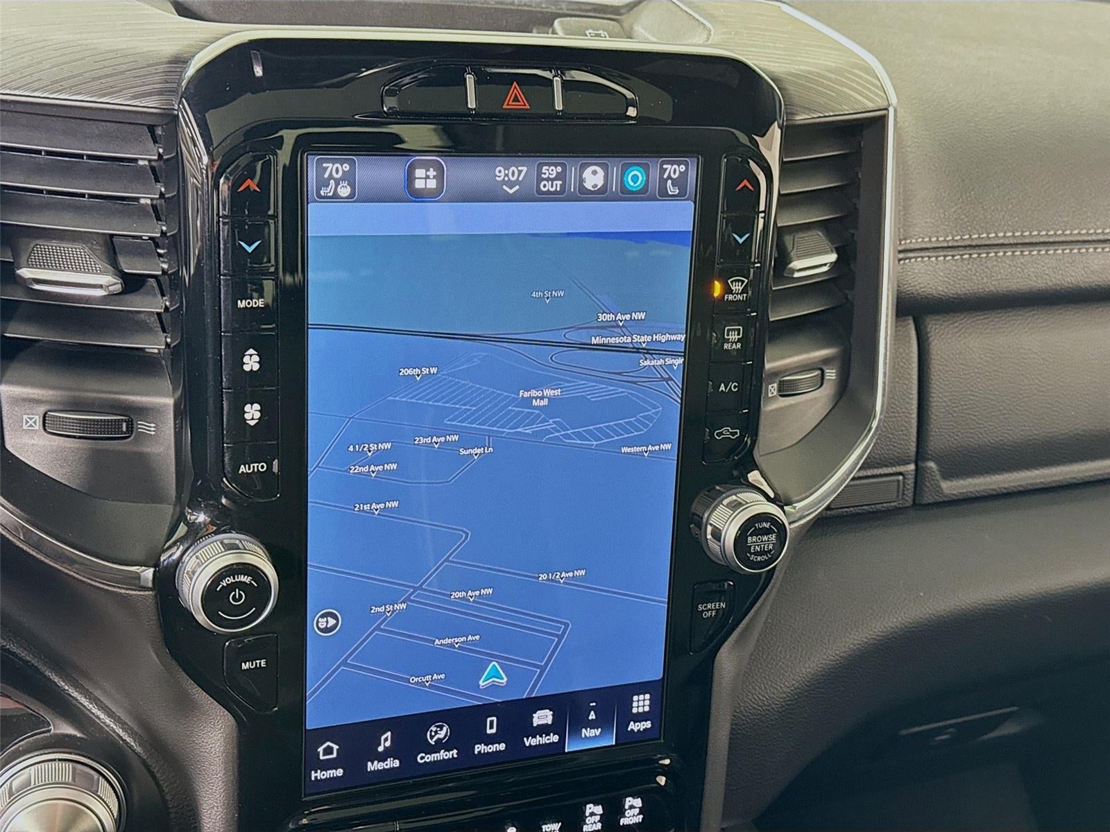 2024 RAM 1500 Laramie