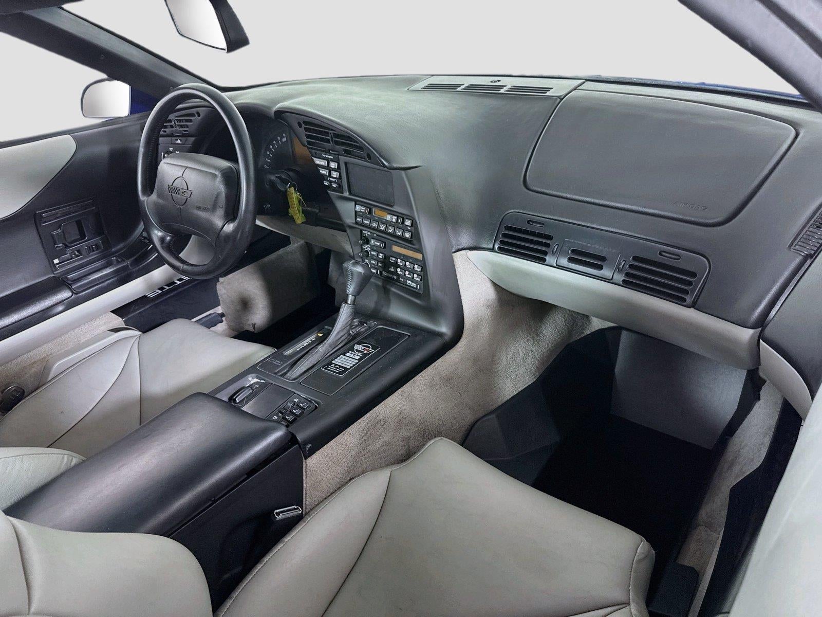 1994 Chevrolet Corvette 2dr Coupe Hatchback