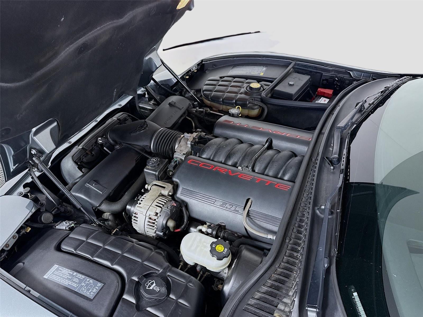 2004 Chevrolet Corvette 2dr Convertible