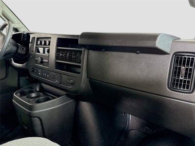2025 Chevrolet Express Passenger 1LT