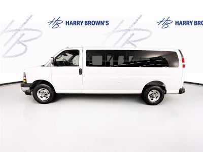2025 Chevrolet Express Passenger 1LT