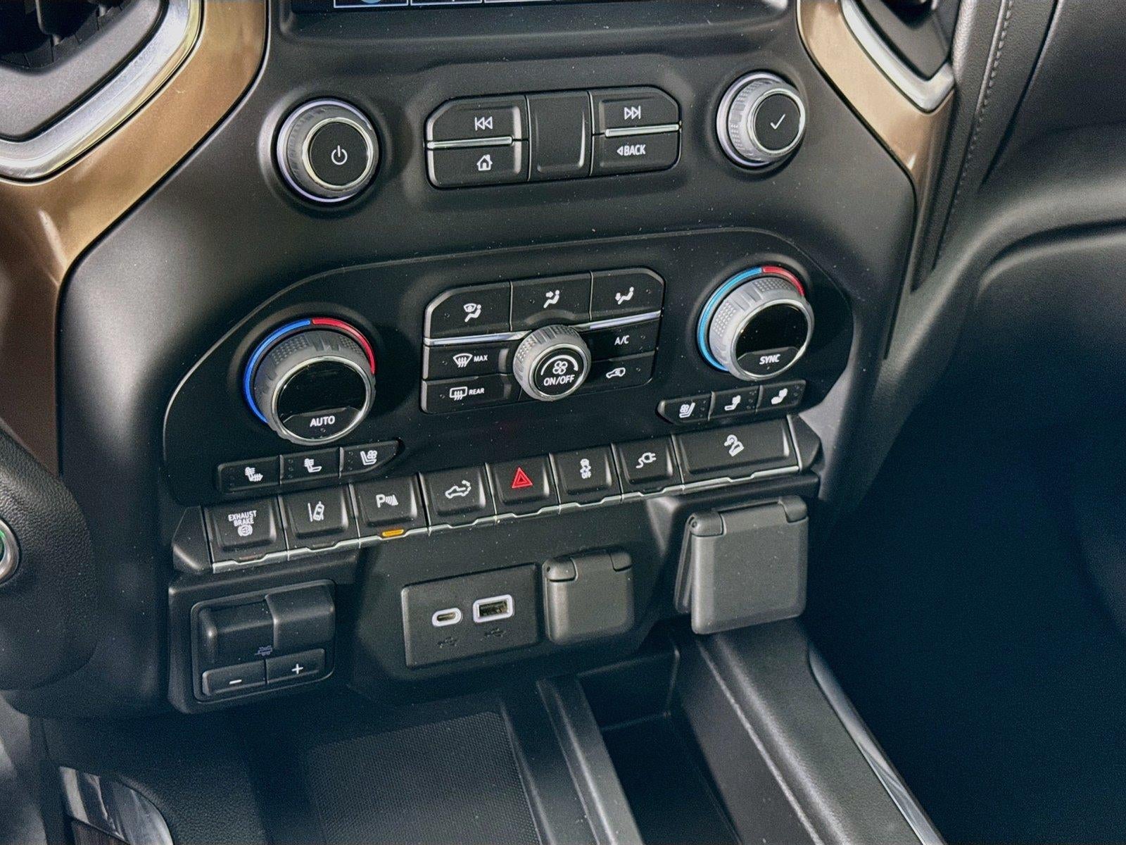 2022 Chevrolet Silverado 3500 HD High Country