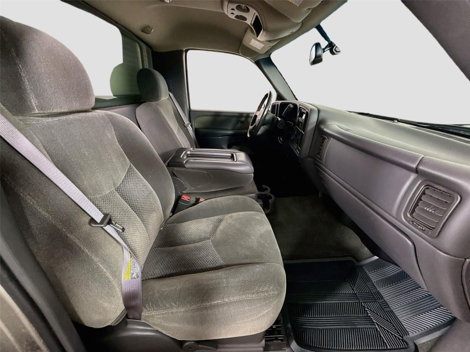 2003 Chevrolet Silverado 1500 LS