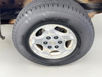 2003 Chevrolet Silverado 1500 LS