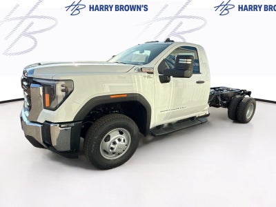 2026 GMC Sierra 3500 HD Chassis Cab Pro