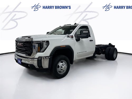 2026 GMC Sierra 3500 HD Chassis Cab Pro