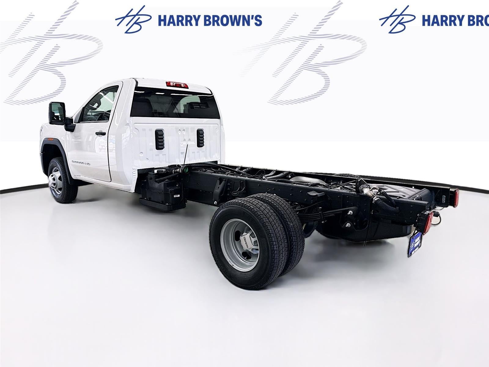 2026 GMC Sierra 3500 HD Chassis Cab Pro