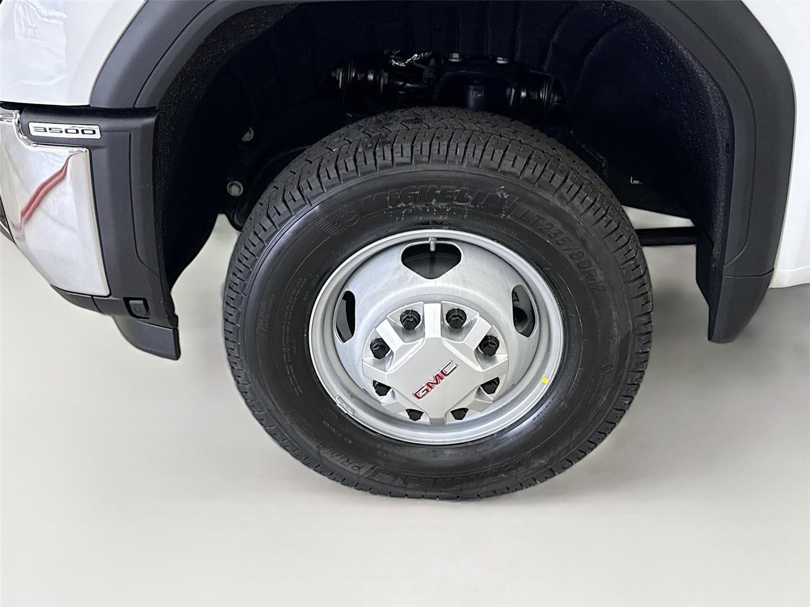 2026 GMC Sierra 3500 HD Chassis Cab Pro