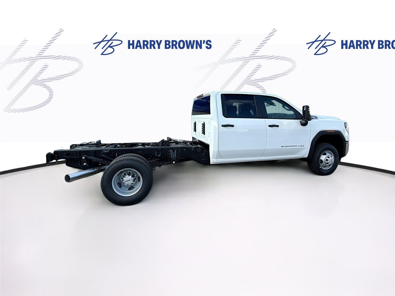 2026 GMC Sierra 3500 HD Chassis Cab Pro