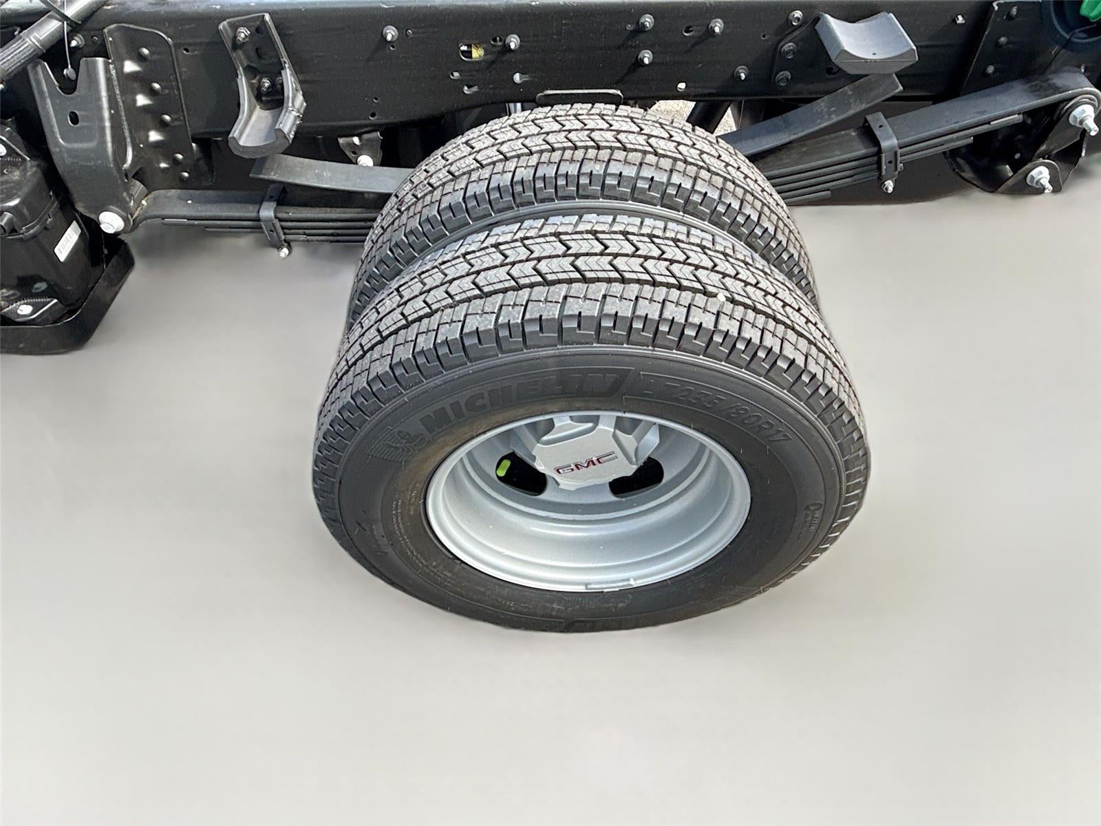 2026 GMC Sierra 3500 HD Chassis Cab Pro