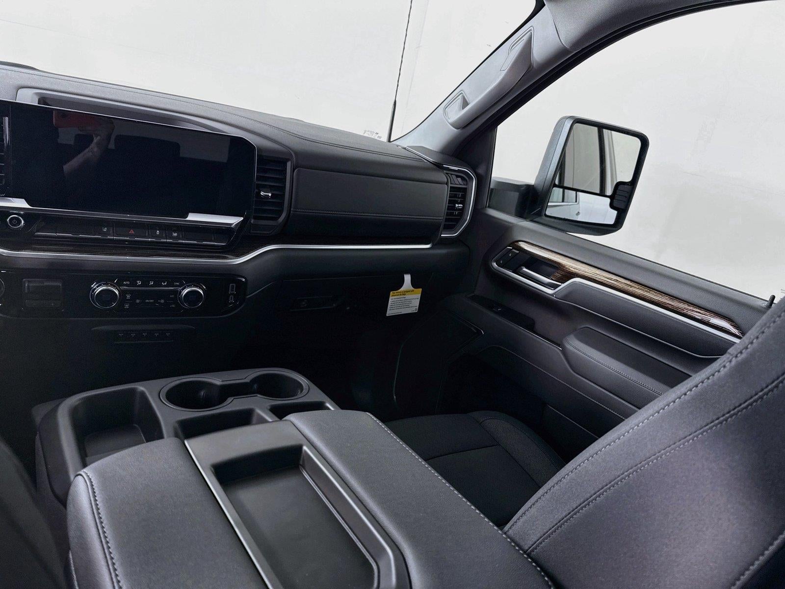 2026 GMC Sierra 3500 HD SLE