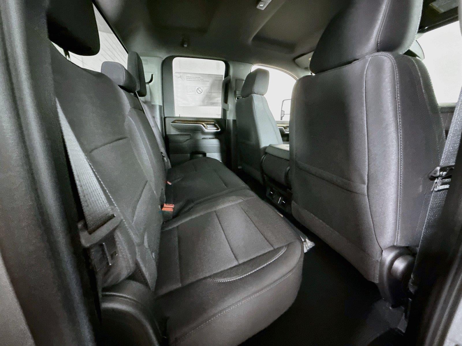 2026 GMC Sierra 3500 HD SLE