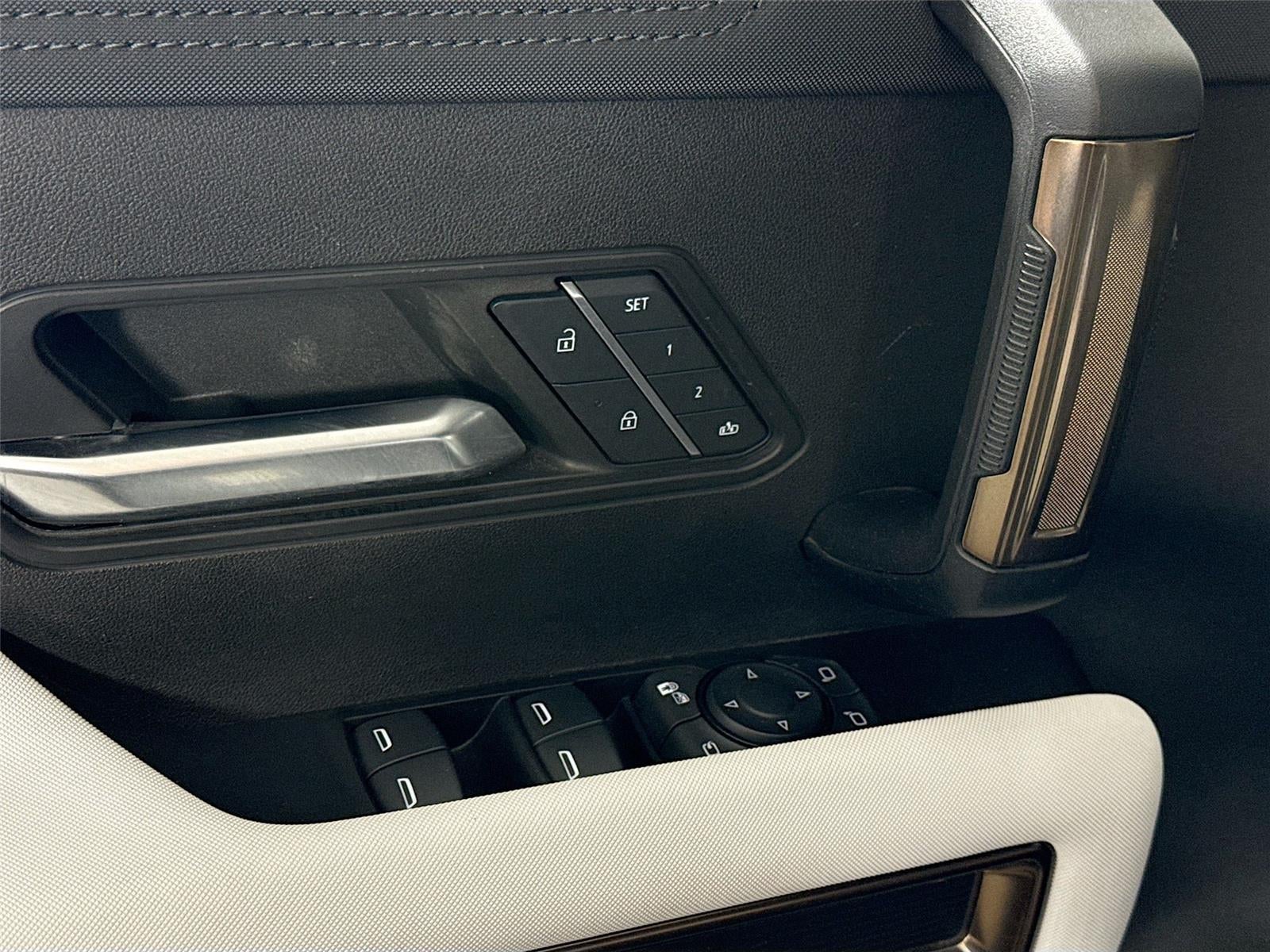 2024 GMC HUMMER EV SUV 2X