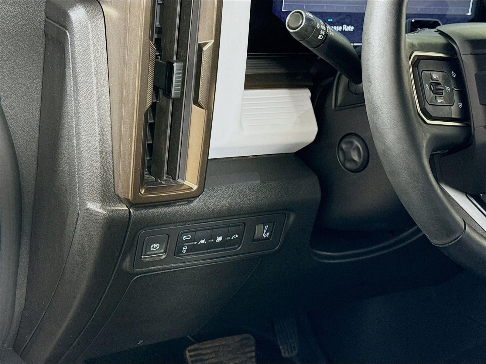 2024 GMC HUMMER EV SUV 2X