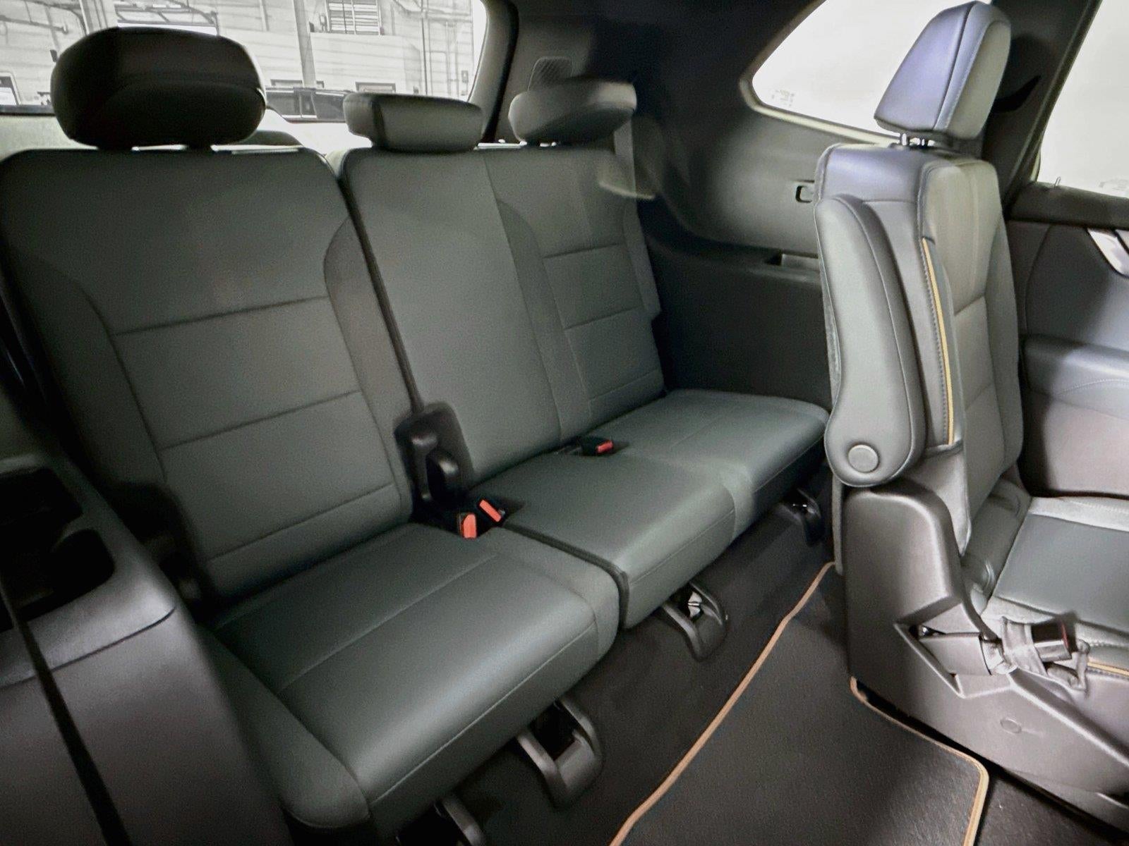 2027 GMC Acadia AT4
