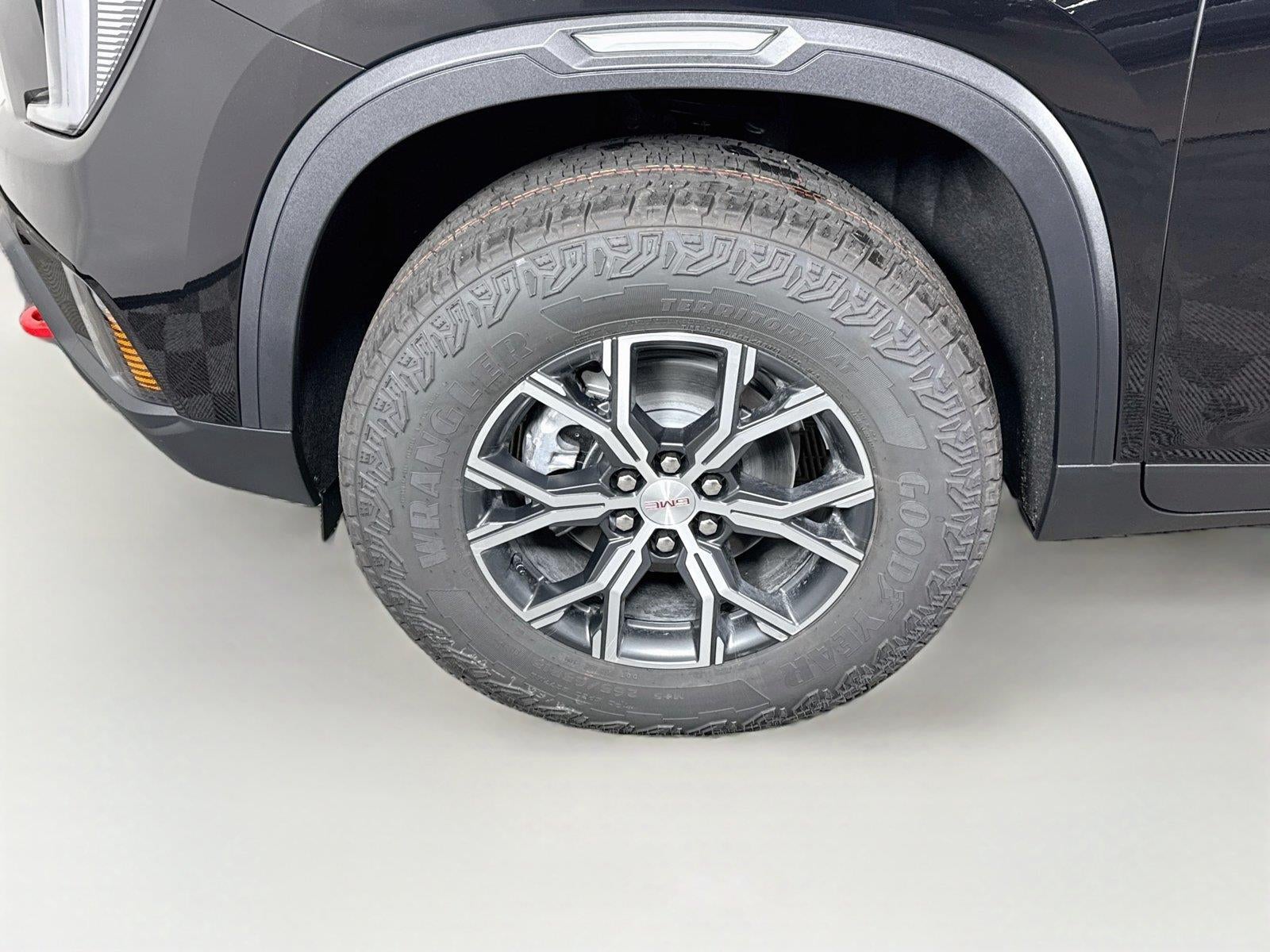2027 GMC Acadia AT4