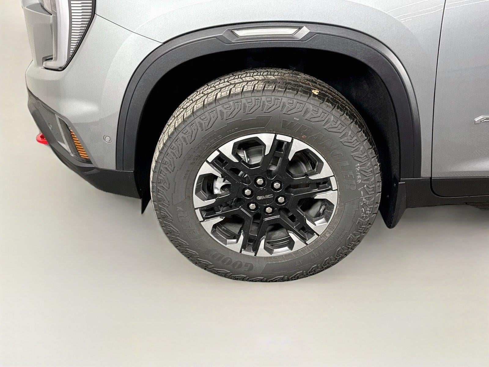 2027 GMC Acadia AT4