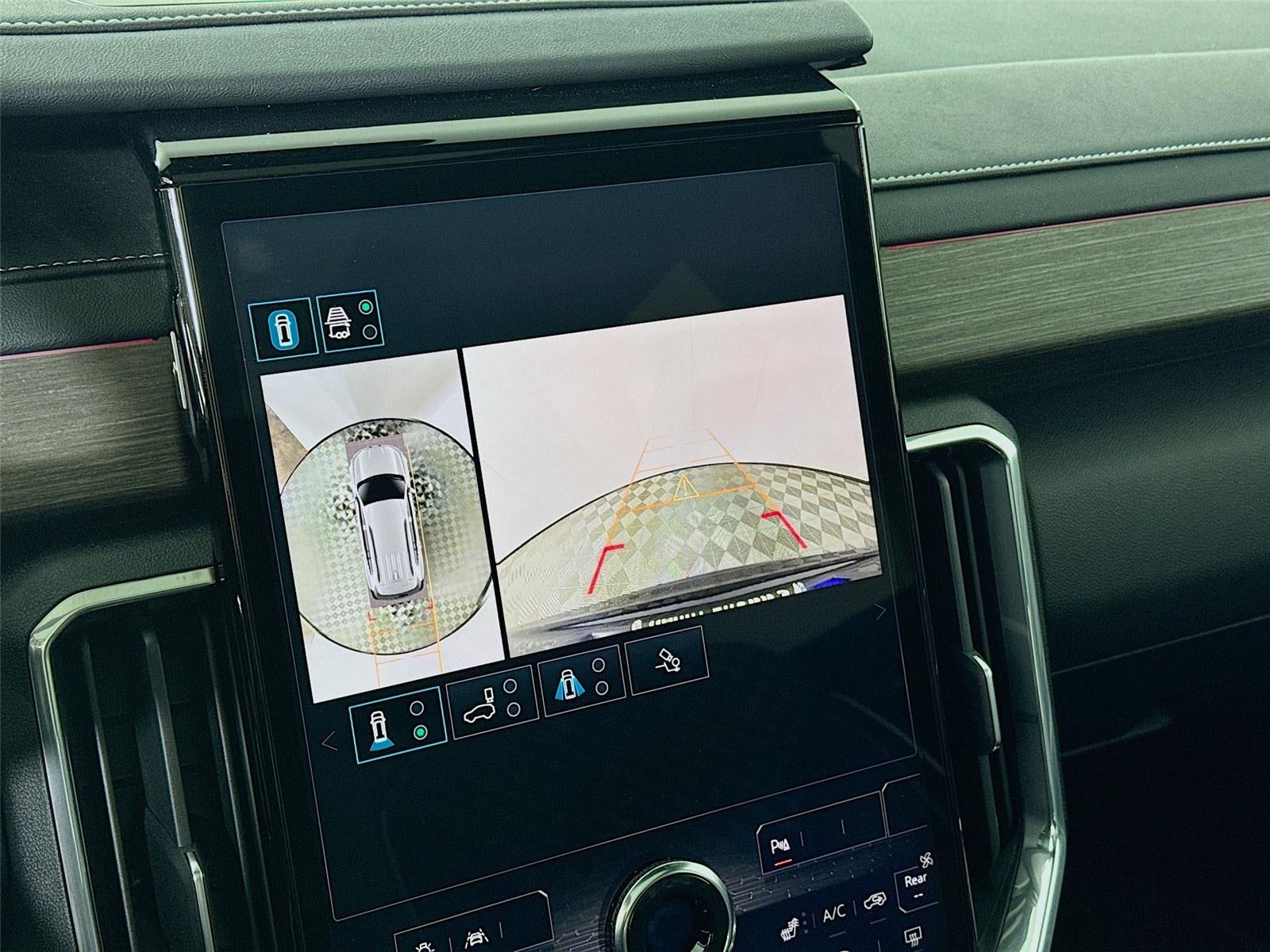 2024 GMC Acadia Denali