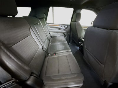 2024 GMC Yukon SLE