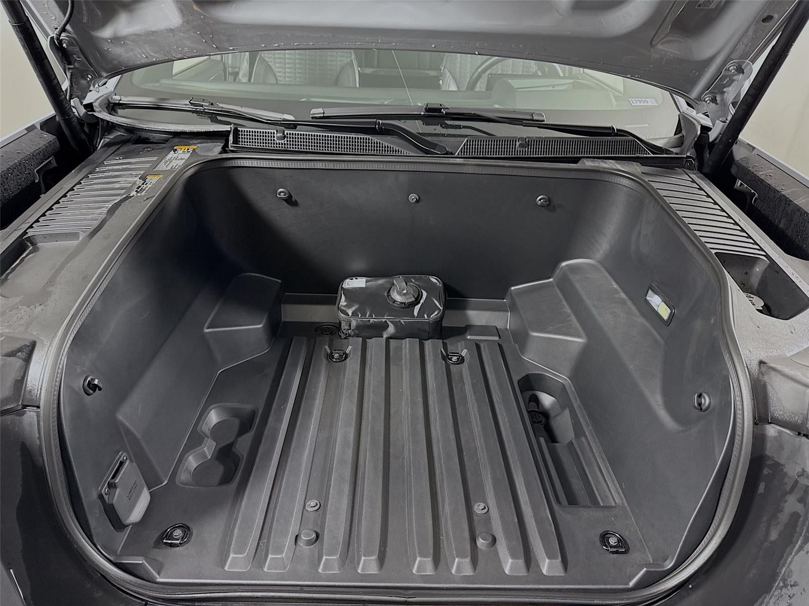 2024 GMC Sierra EV Denali Edition 1