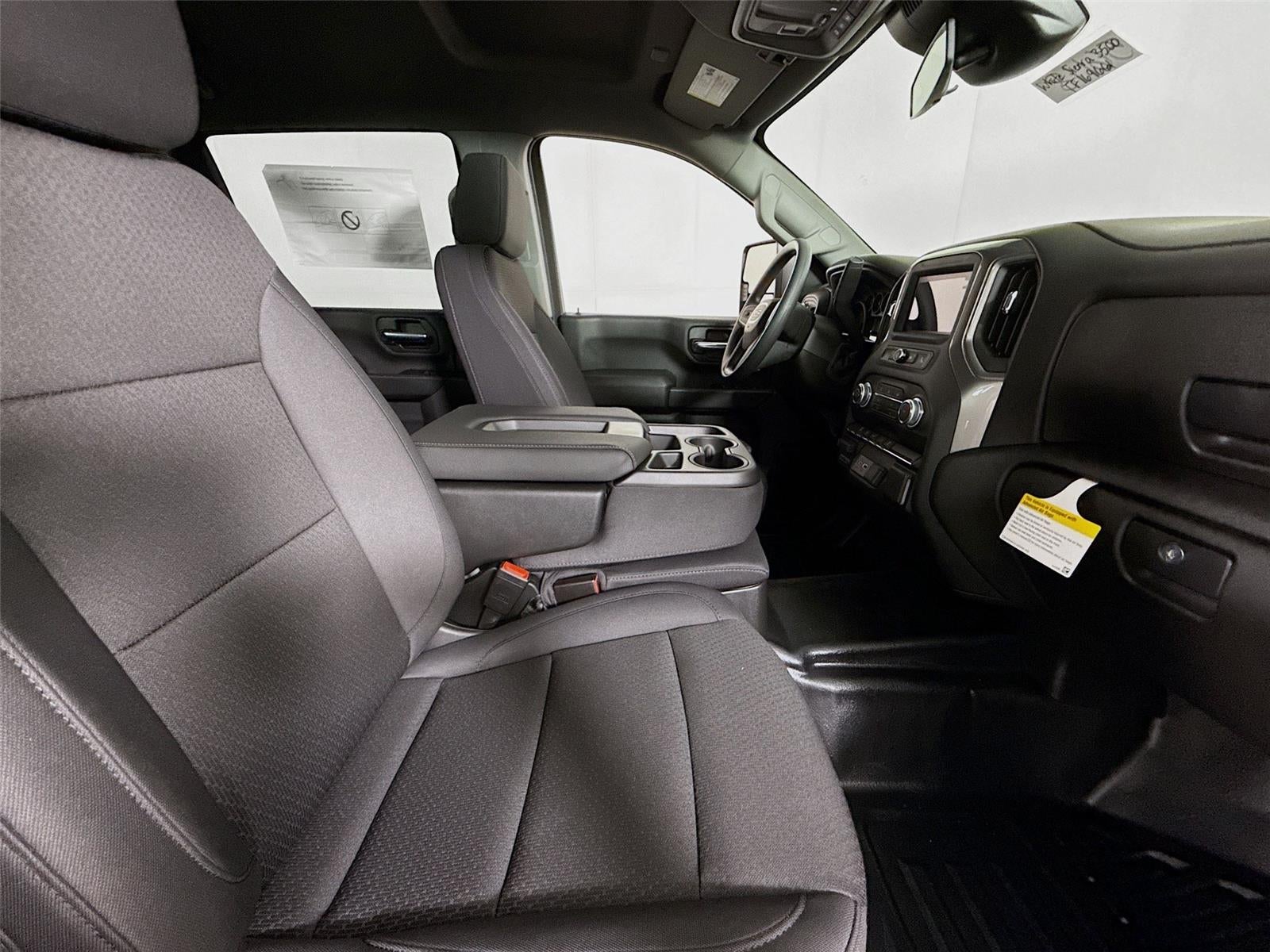 2026 GMC Sierra 3500 HD Pro DRW