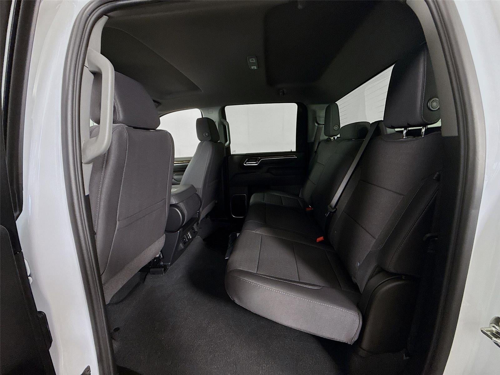 2026 GMC Sierra 3500 HD SLE