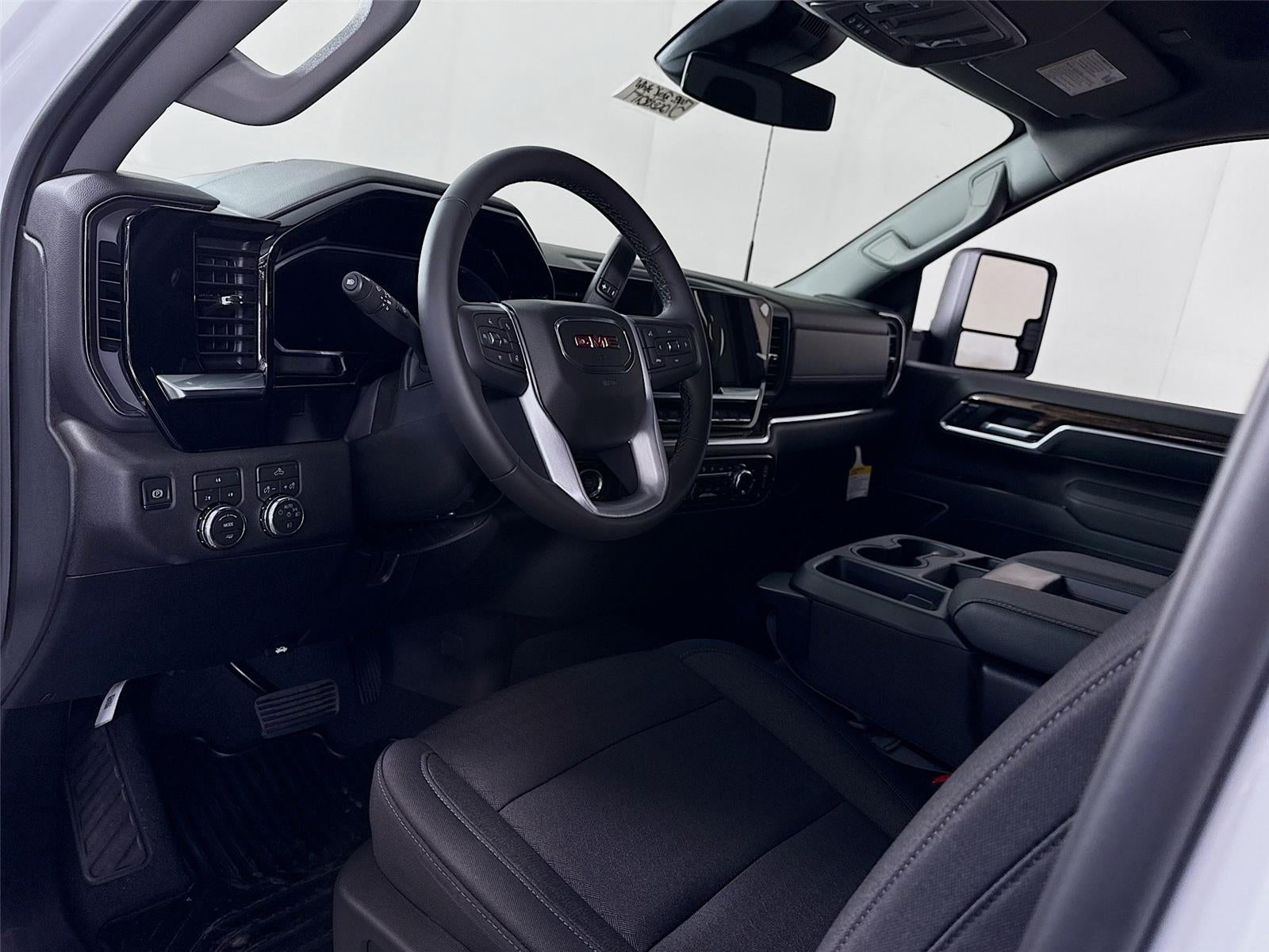 2026 GMC Sierra 3500 HD SLE