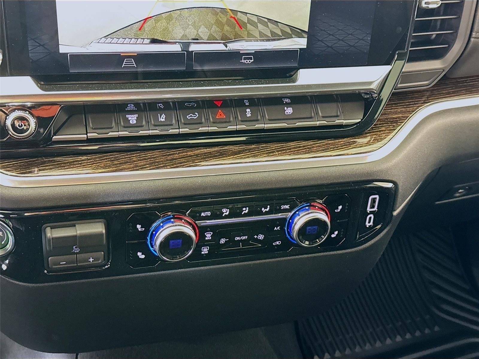 2026 GMC Sierra 3500 HD SLE