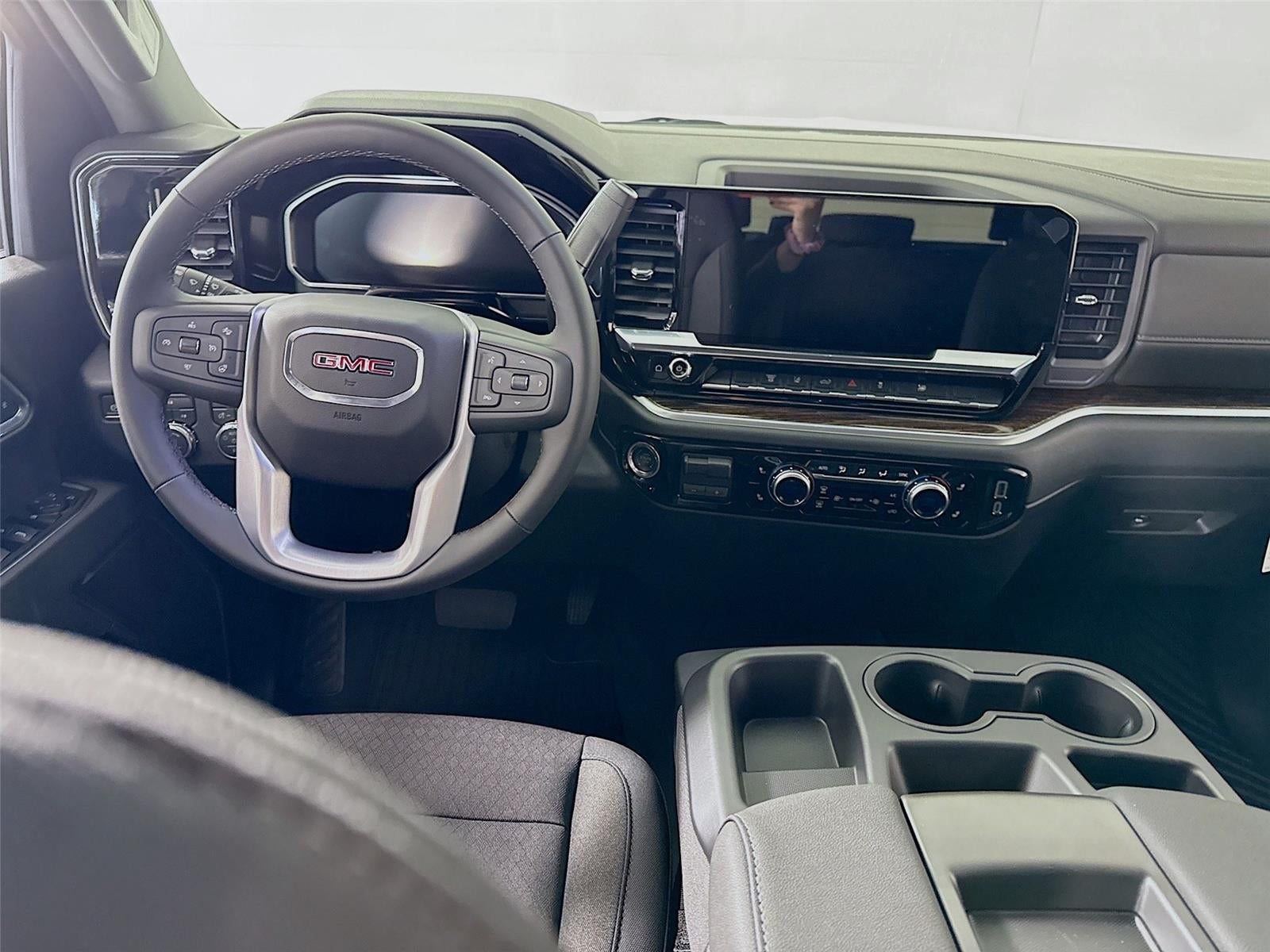 2026 GMC Sierra 3500 HD SLE
