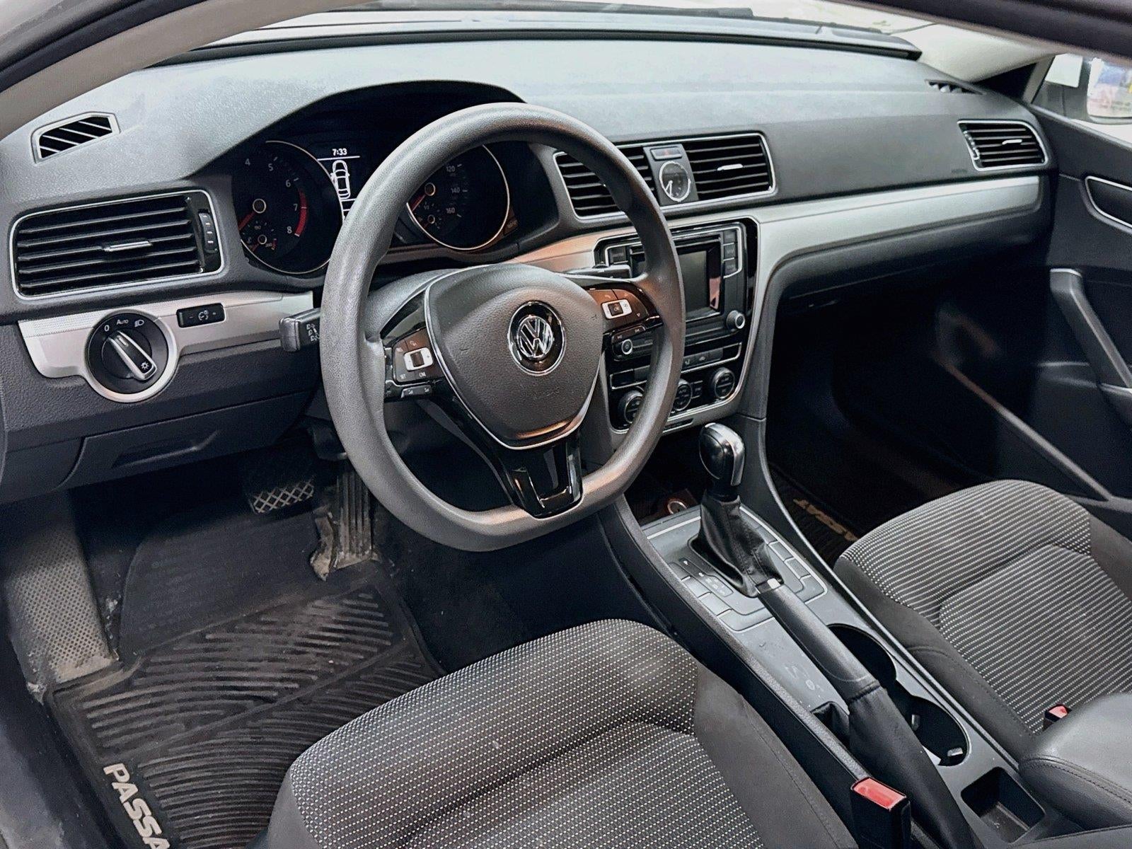 2016 Volkswagen Passat 1.8T S