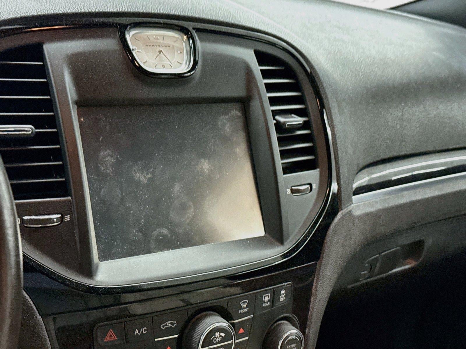 2014 Chrysler 300 Uptown Edition