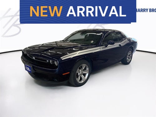 2017 Dodge Challenger SXT