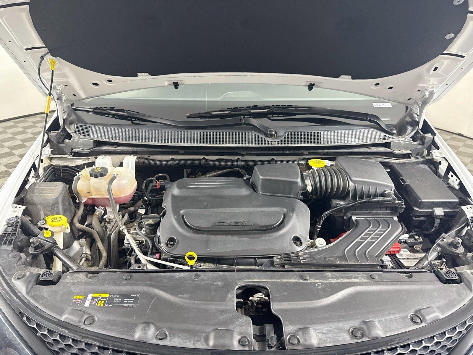 2024 Chrysler Voyager LX