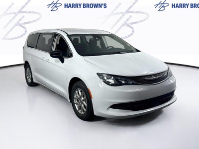 2024 Chrysler Voyager LX