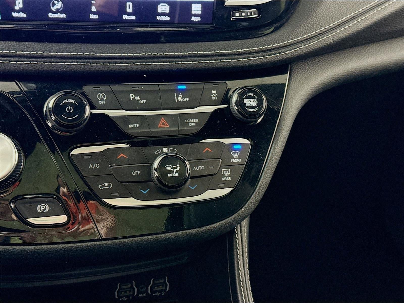 2025 Chrysler Pacifica Limited