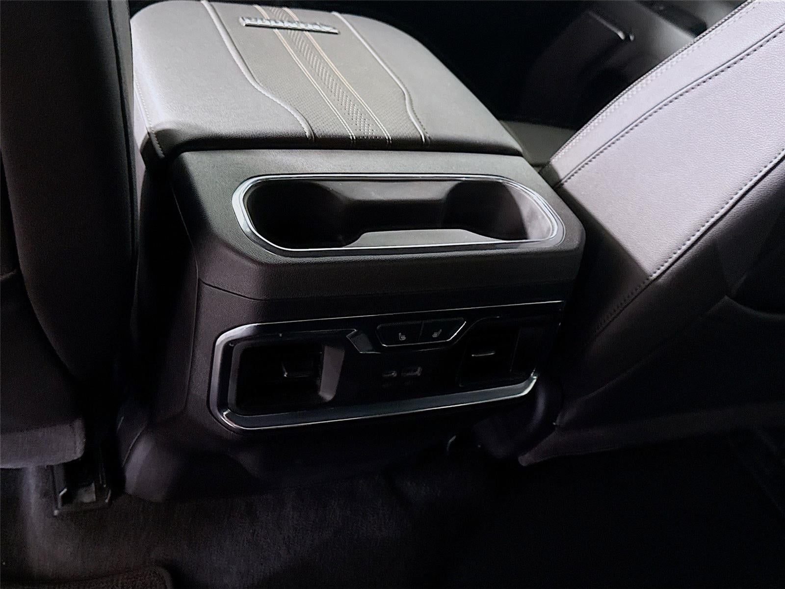 2025 Chevrolet Silverado 3500 HD High Country