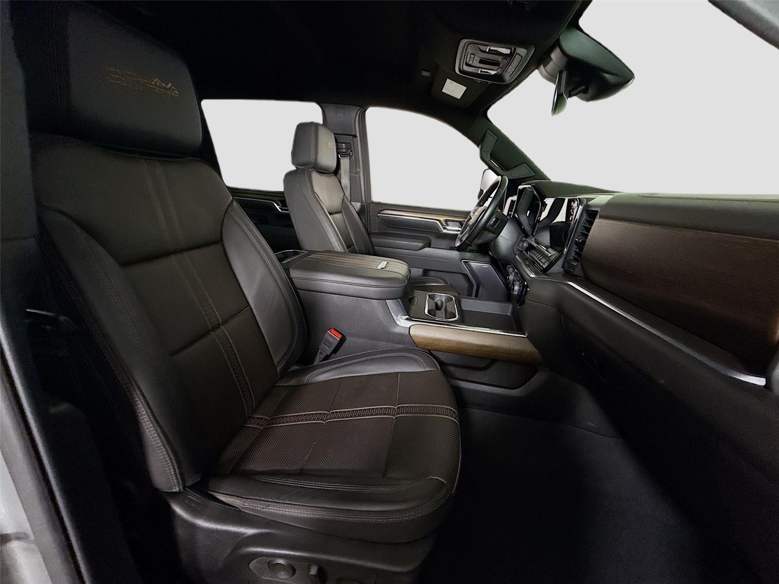 2025 Chevrolet Silverado 3500 HD High Country