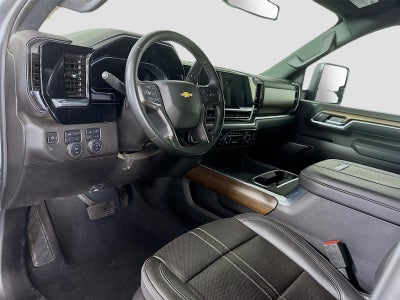 2025 Chevrolet Silverado 3500 HD High Country