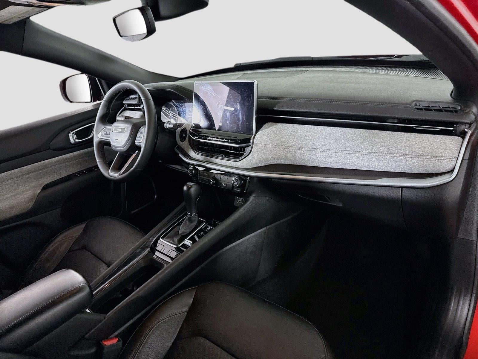 2023 Jeep Compass Latitude Lux