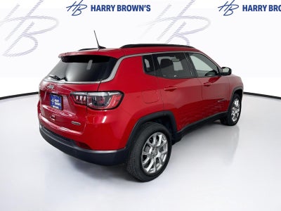 2023 Jeep Compass Latitude Lux