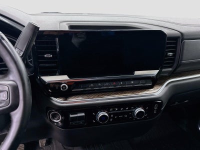2025 GMC Sierra 1500 SLE