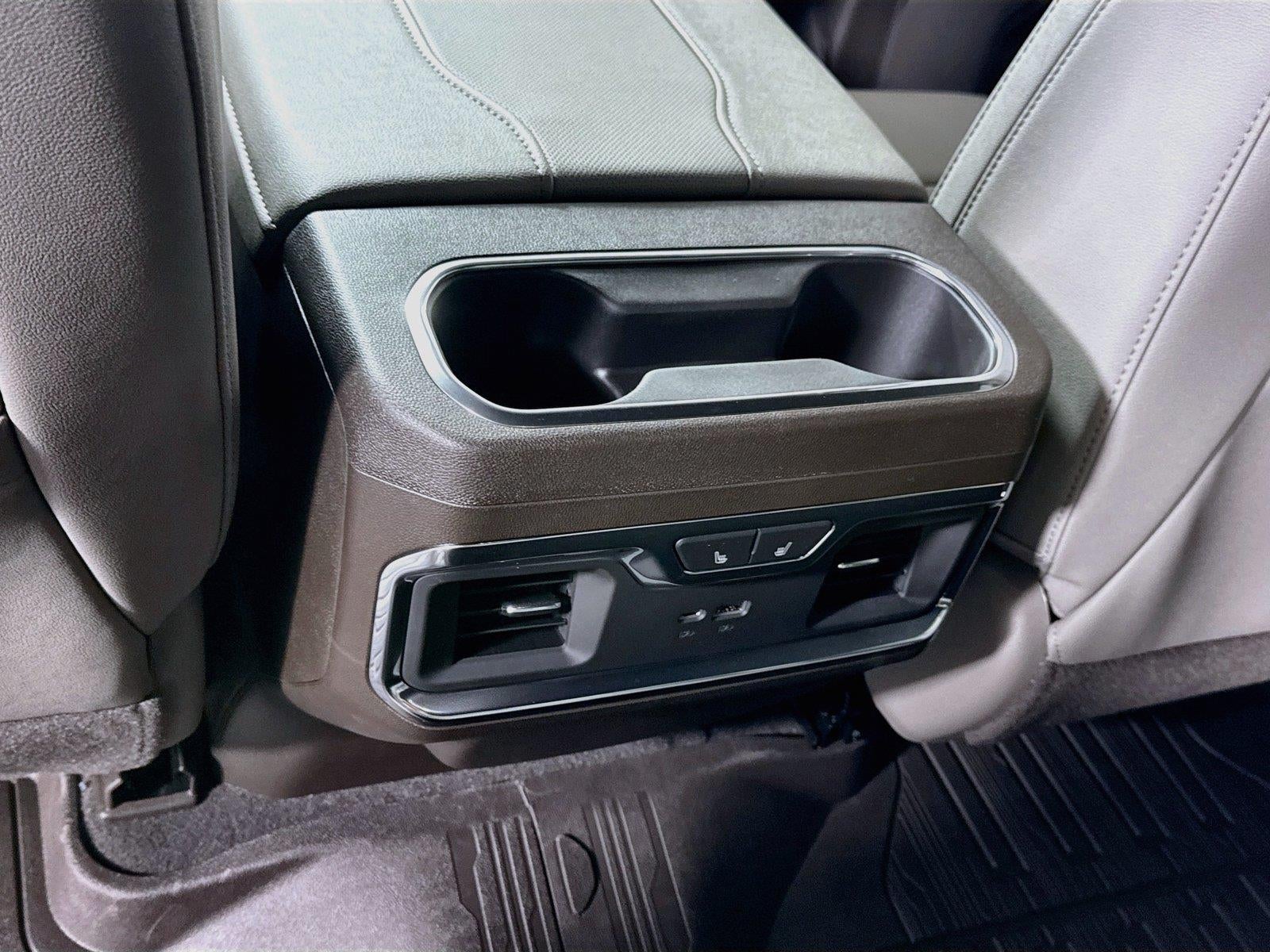 2026 GMC Sierra 1500 SLT - Photo 19
