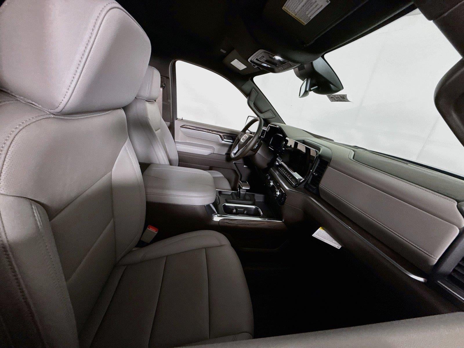 2026 GMC Sierra 1500 SLT - Photo 21