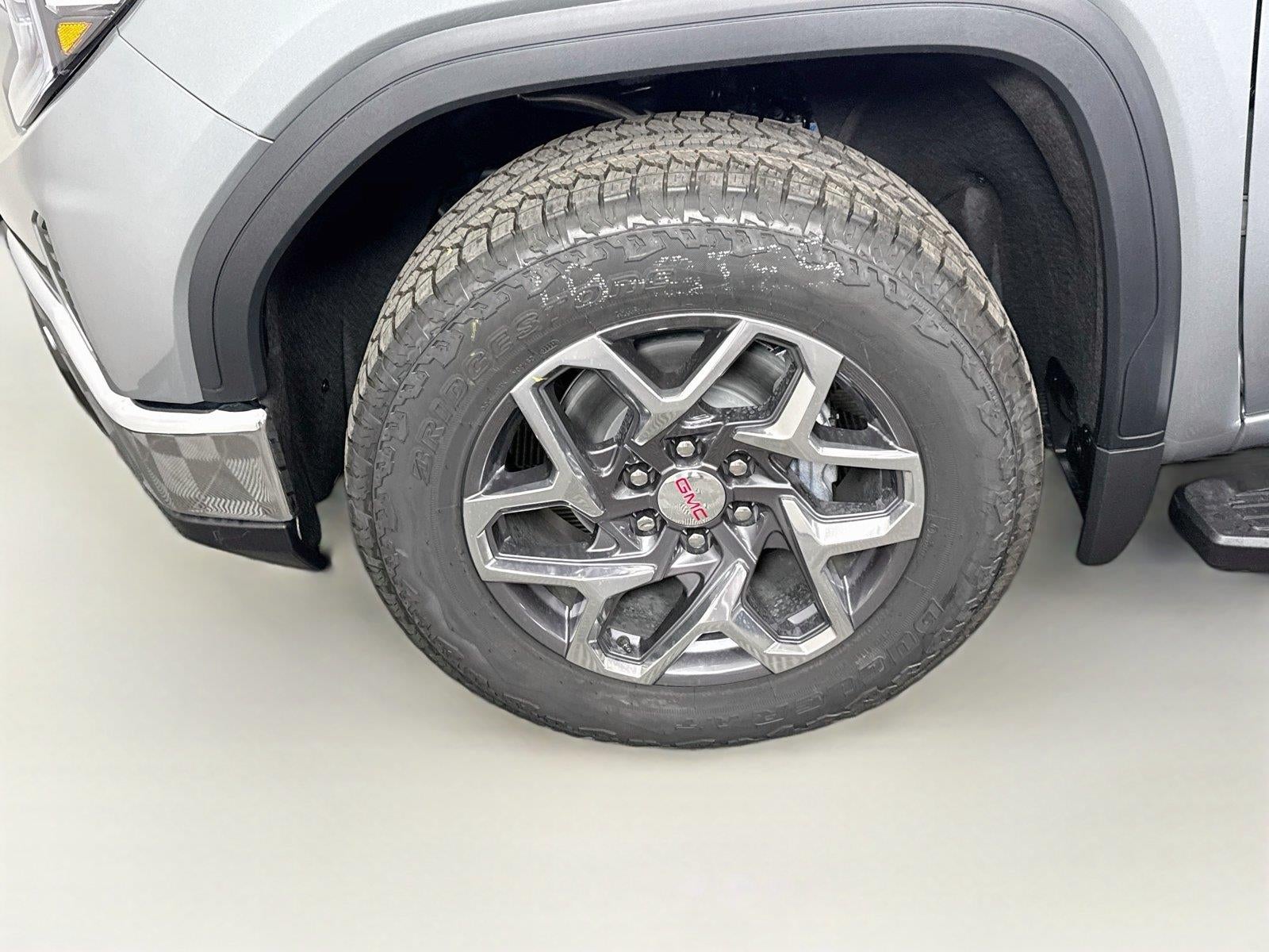 2026 GMC Sierra 1500 SLT - Photo 24