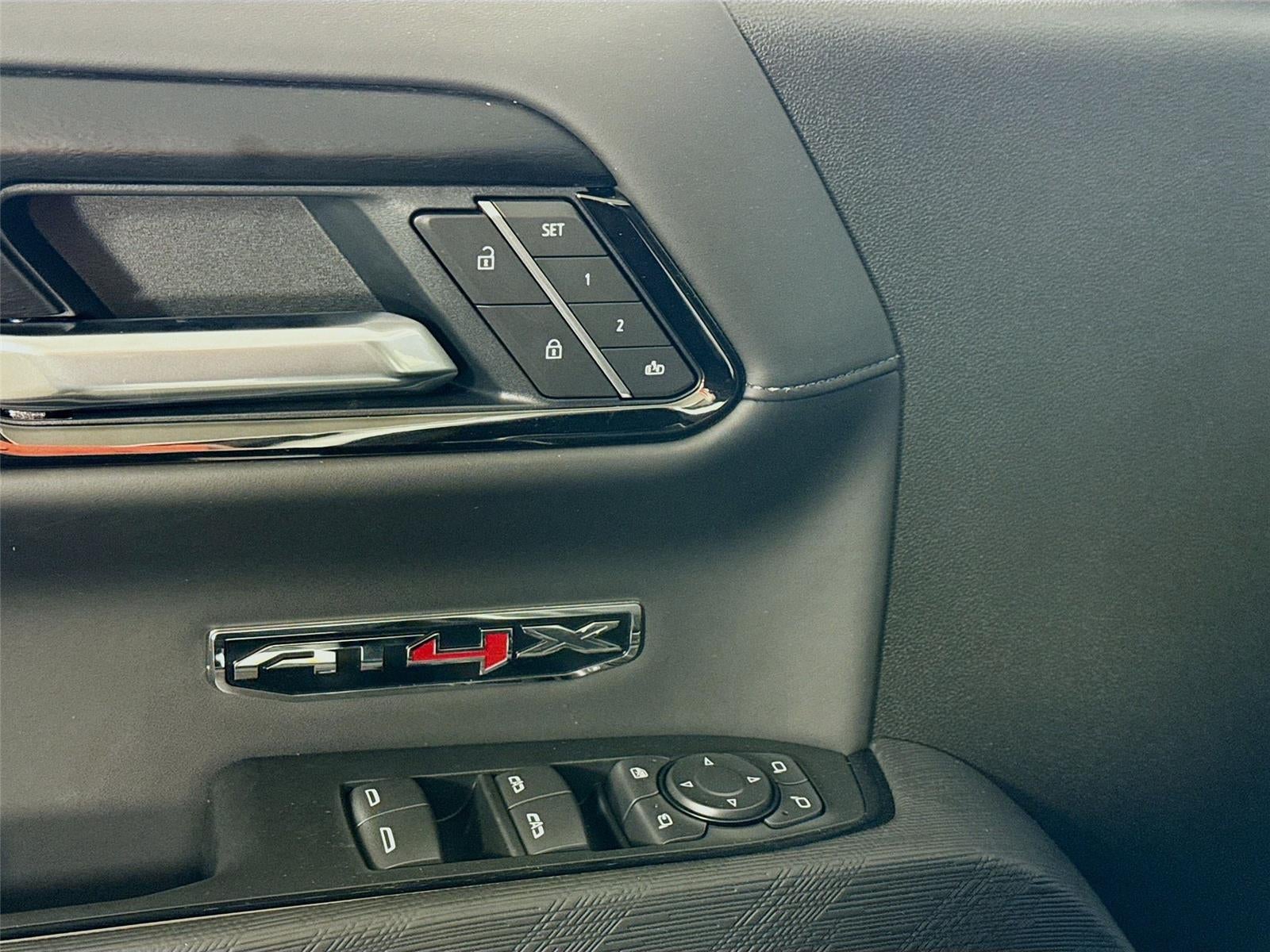 2026 GMC Sierra 1500 AT4X - Photo 12