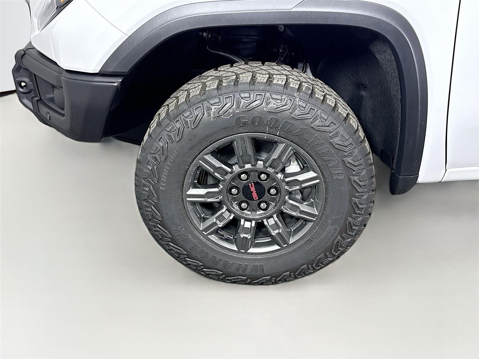 2026 GMC Sierra 1500 AT4X - Photo 25