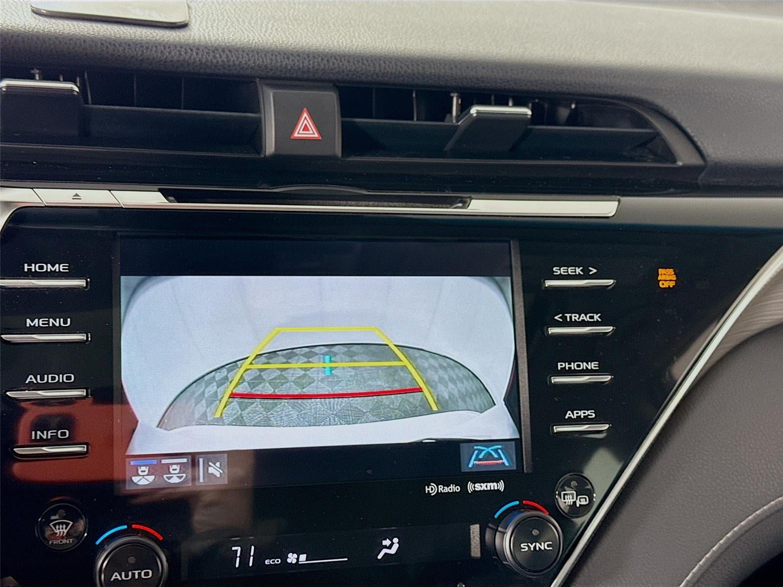 2018 Toyota Camry Hybrid LE